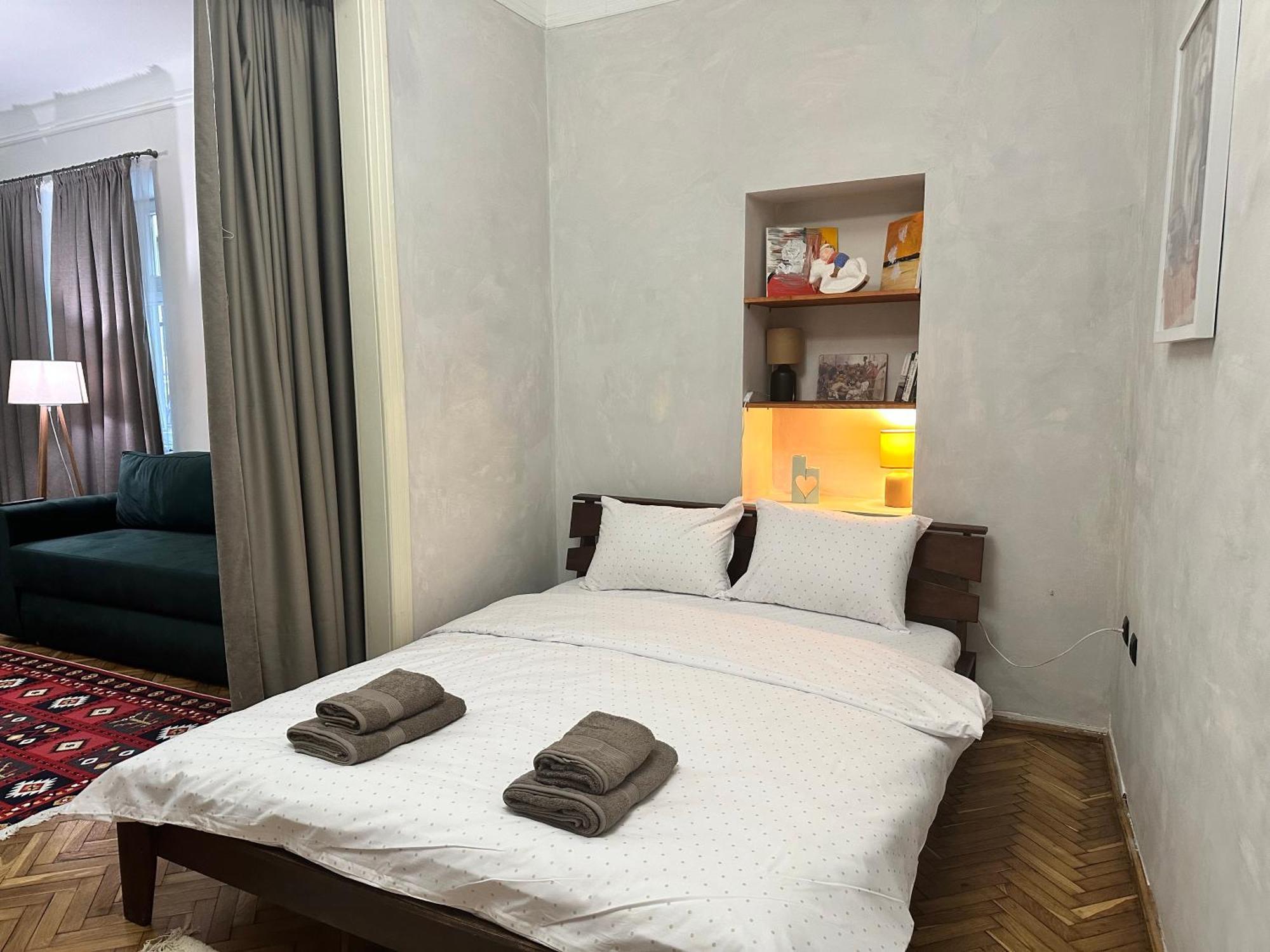 Art Apartment On Kylisha Str Lviv Dış mekan fotoğraf
